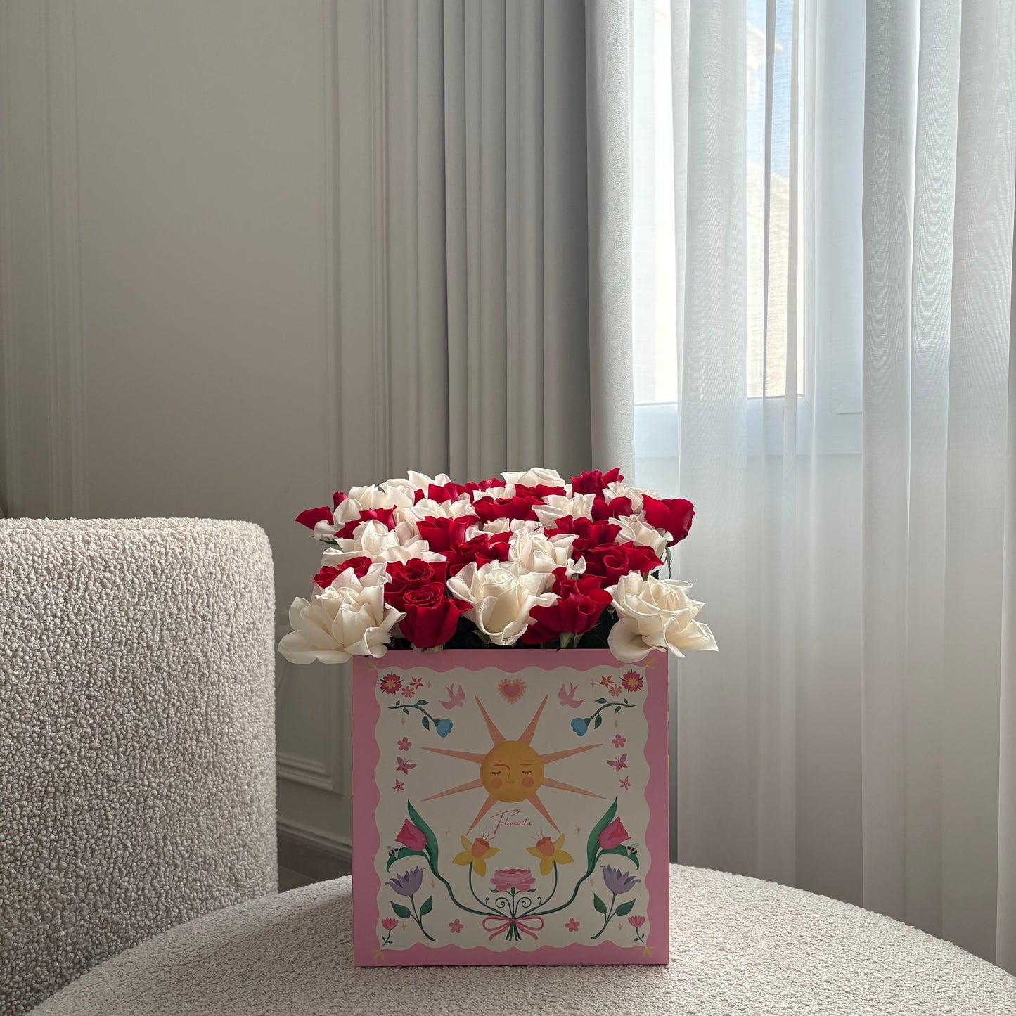 A touch of Red & White ❣️☁️🌸