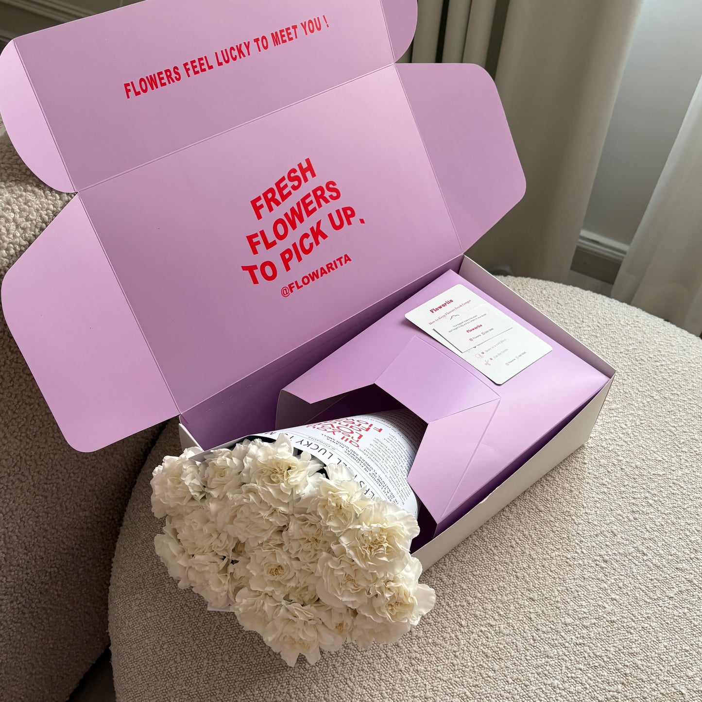 White Carnations 🤍💜