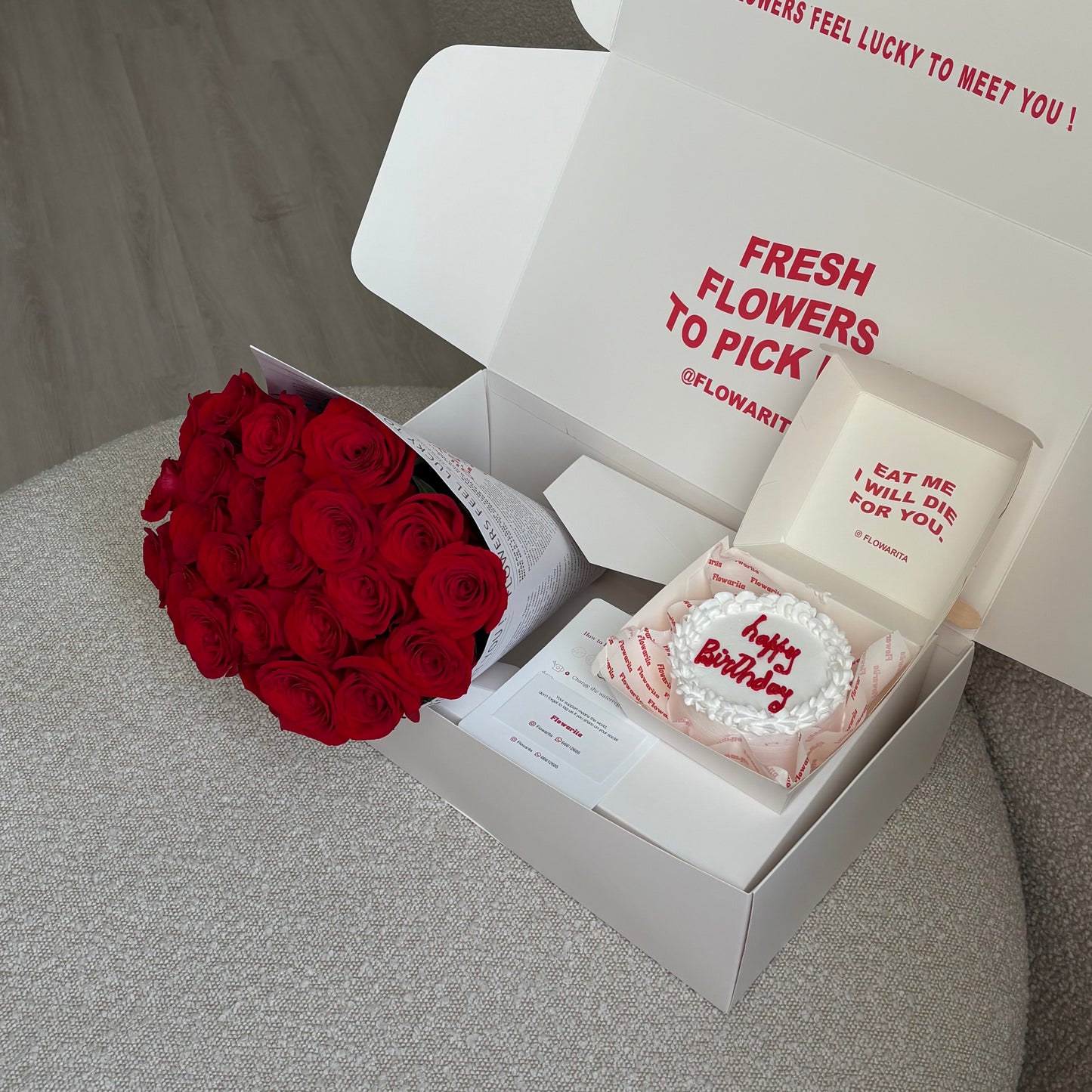 Red Roses & Cake 🎂 🌹